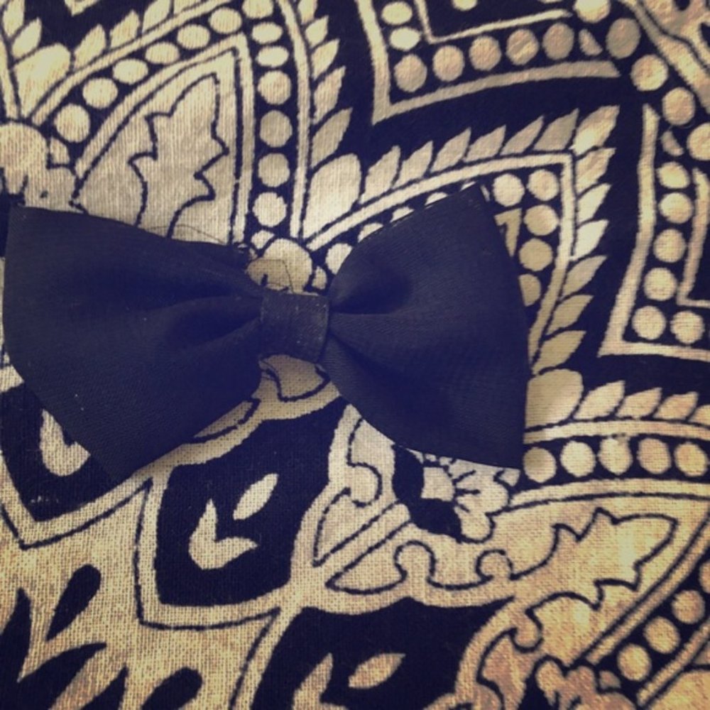 Black Bow